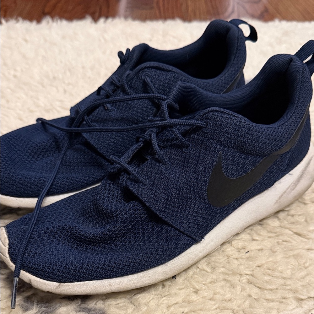 Nike Dark Blue Athletic Shoes